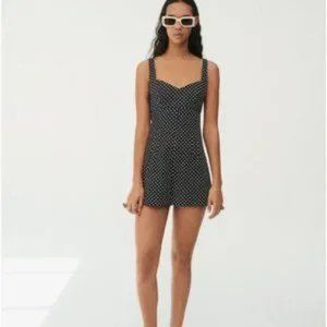 NWT ZARA Short Jumpsuit/Romper Black and White Polka dot - Size M